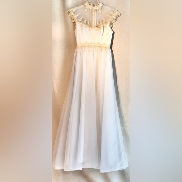 VINTAGE Ivory White Sleeveless Evening gown Lace trim Sheer High neckline Luxe - Picture 14 of 15